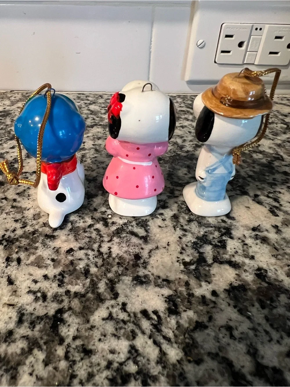 Vintage peanuts Ceramic Ornament Trio one chip in the hat pictured